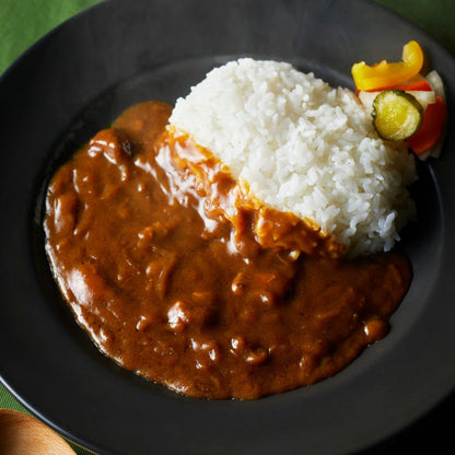 【シャルドネ】スパイシーカレー８食セット